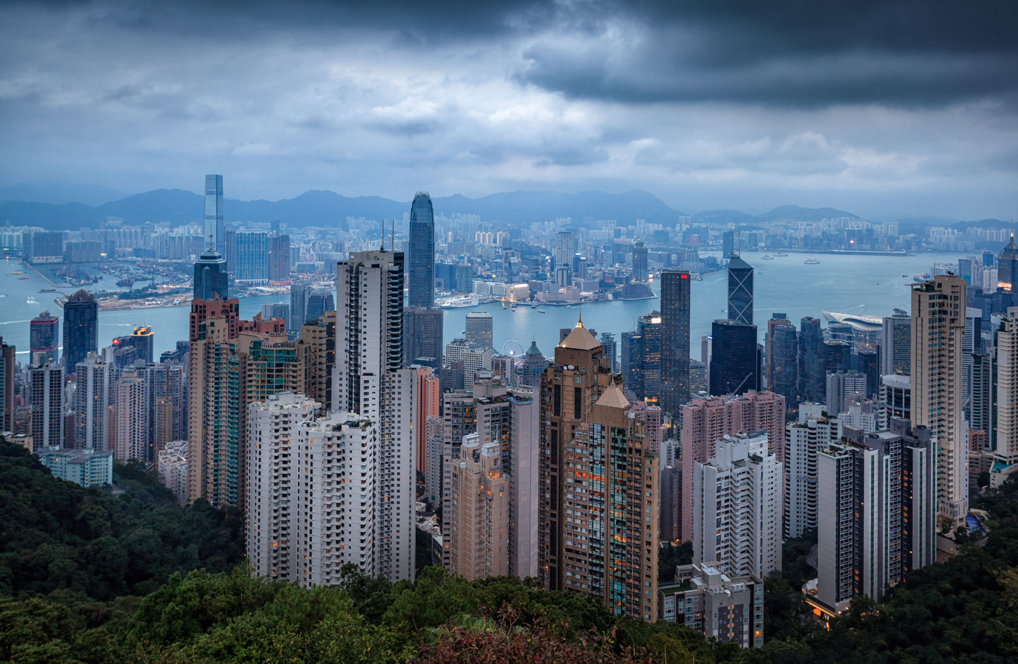 Hong Kong – Vertical Limit