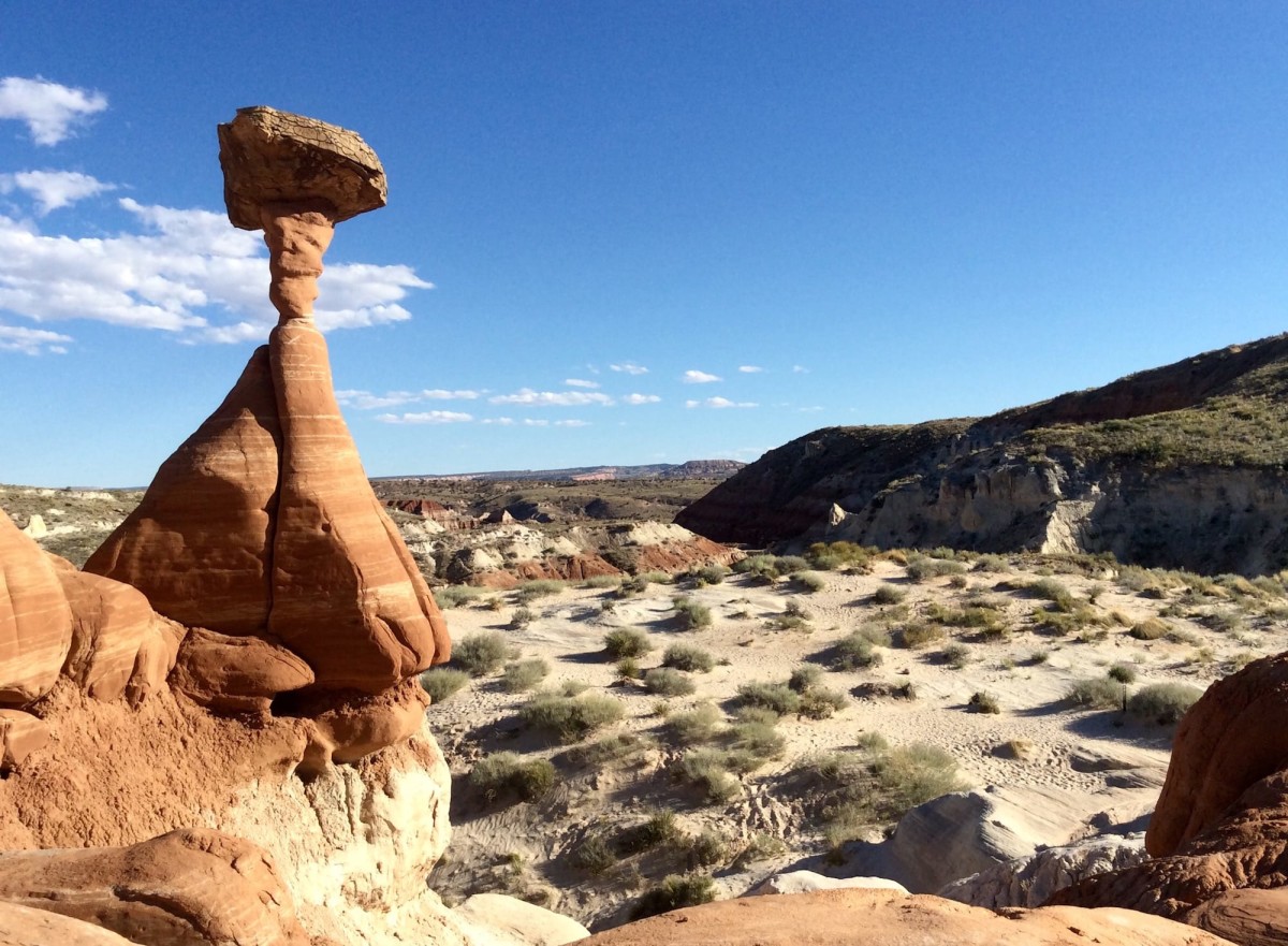 Paria-Rimrocks-Toadstool-Hoodoos-Utah-USA-7