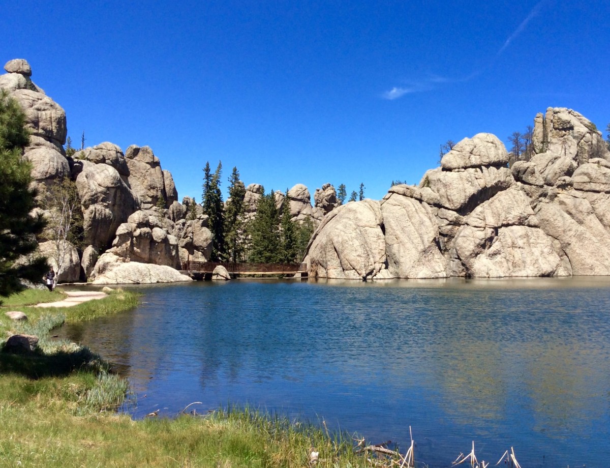 Needles-Highway-South-Dakota-USA-1