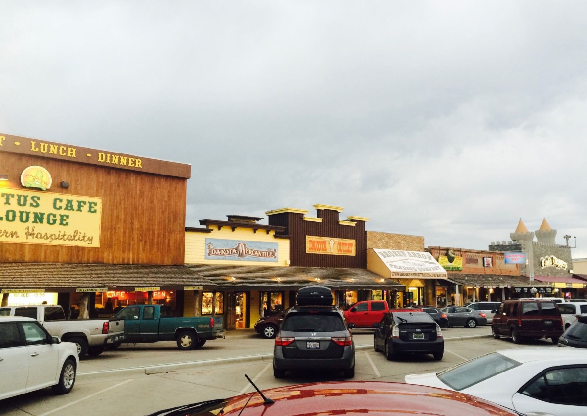 Wall-Drug-Store-South-Dakota-4