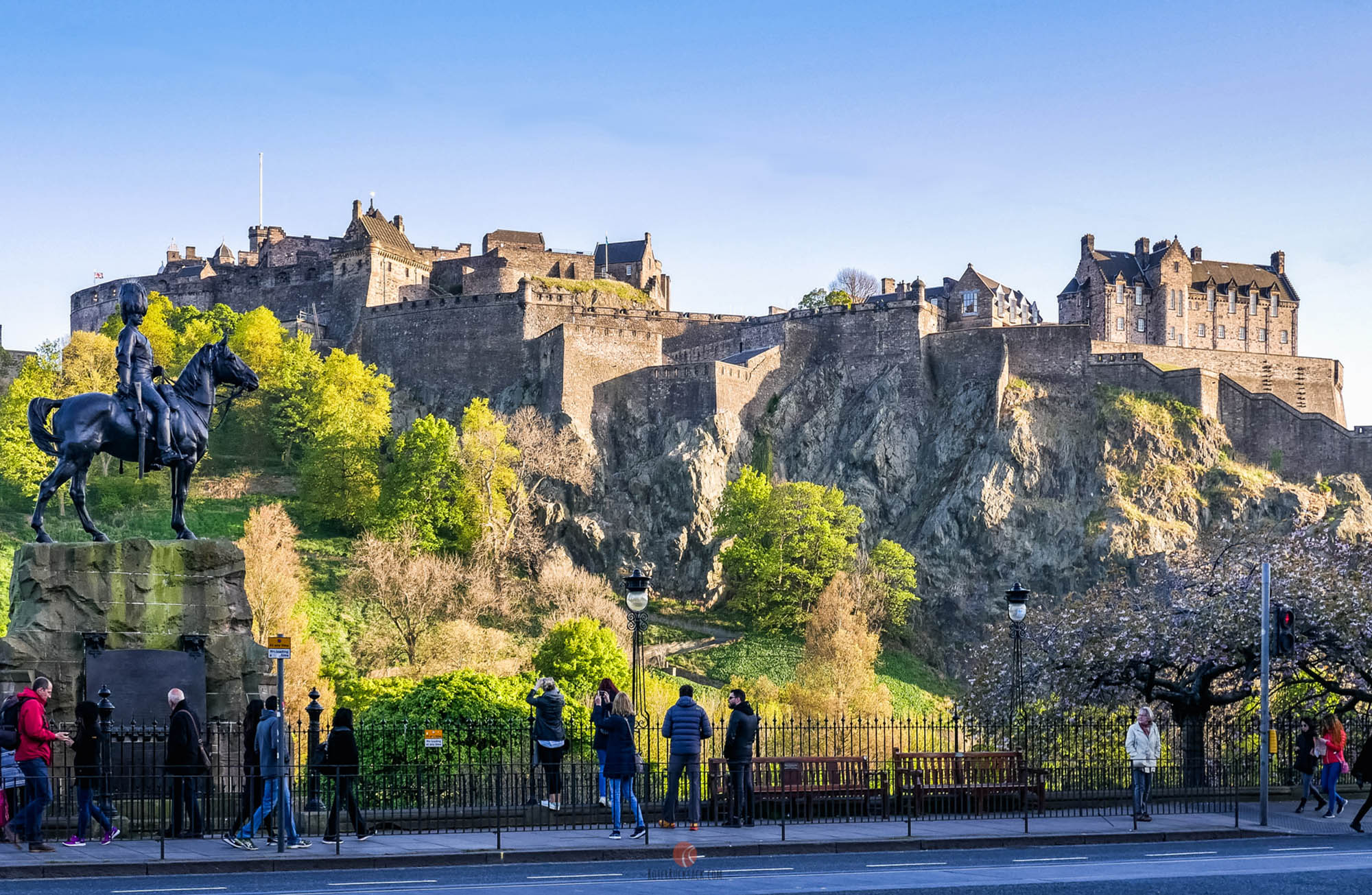 Edinburgh – Sehenswürdigkeiten und Tipps für Schottlands Hauptstadt